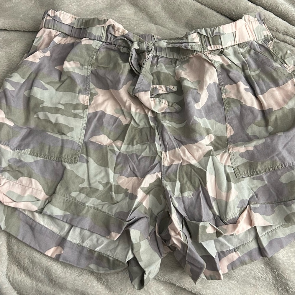 Aerie Camo Shorts